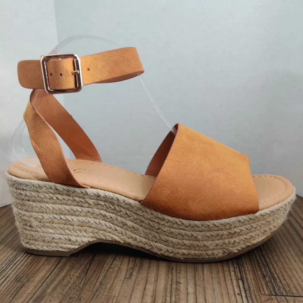 ROUGE Tradition Espadrille Sandals Ankle Strap Tan Faux Suede Platform Women 8.5